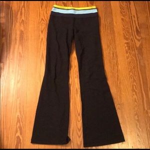 Lulu lemon yoga pants